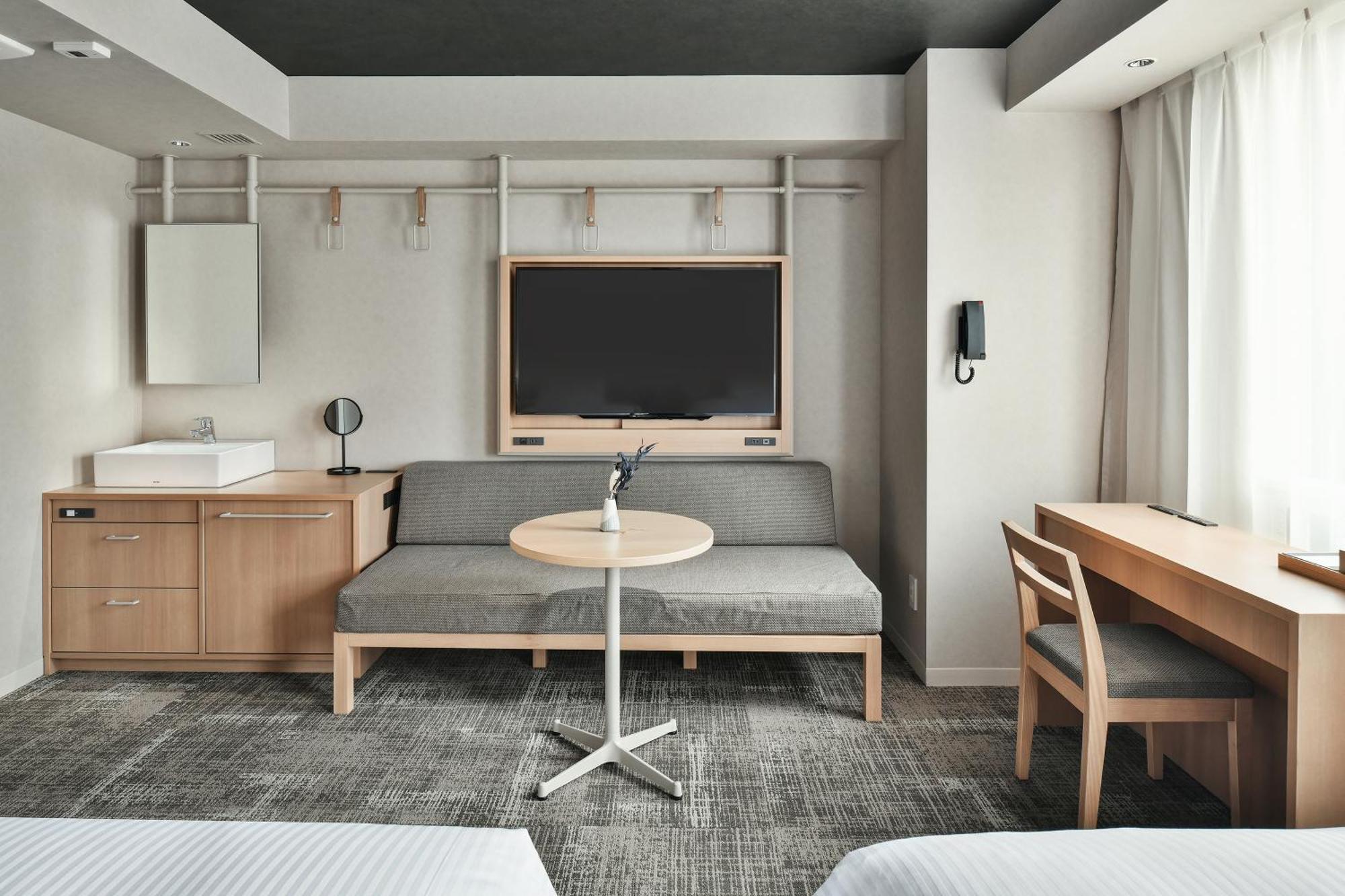 Ref Matsuyama City Station By Vessel Hotels Ngoại thất bức ảnh