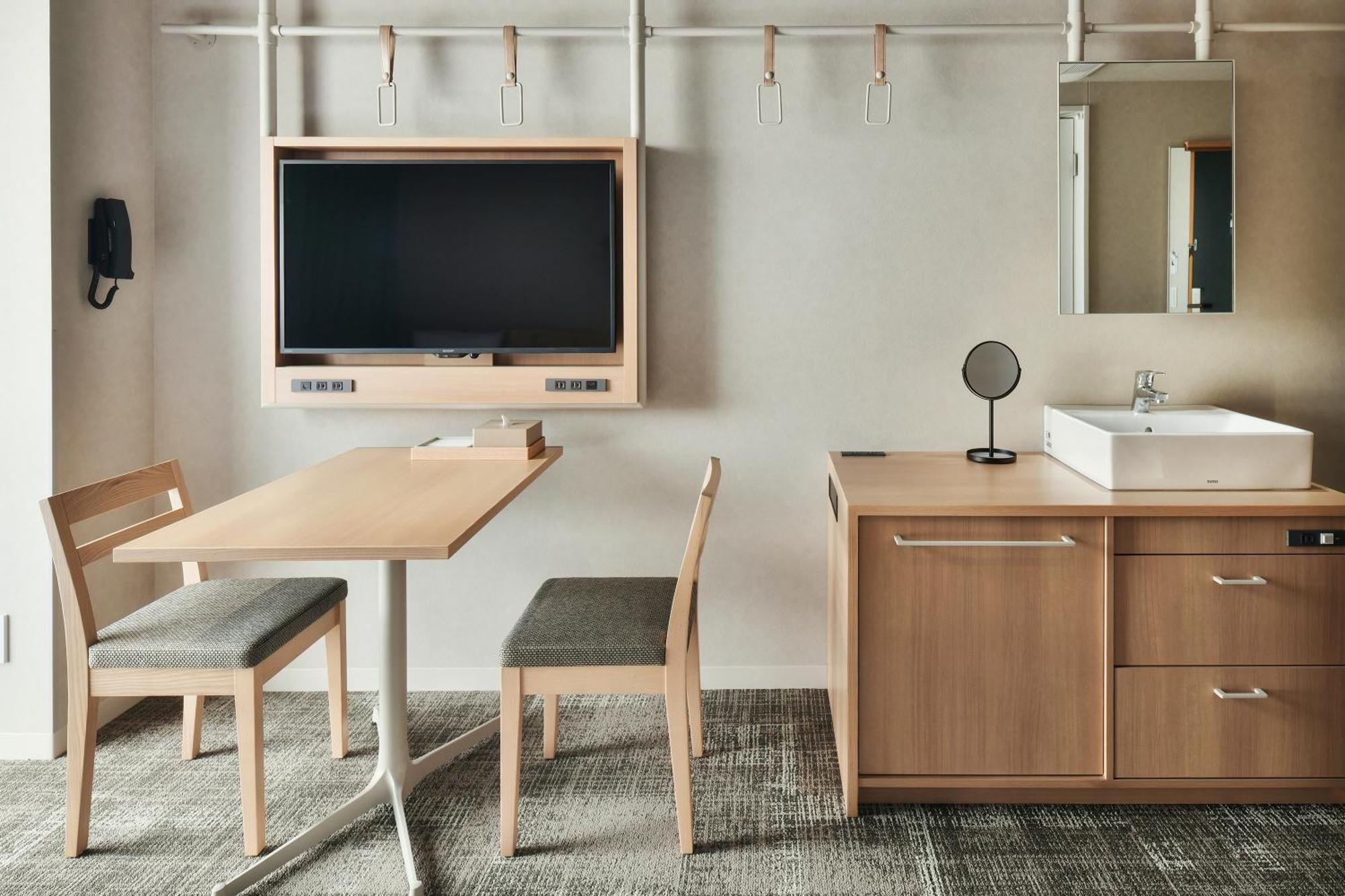 Ref Matsuyama City Station By Vessel Hotels Ngoại thất bức ảnh