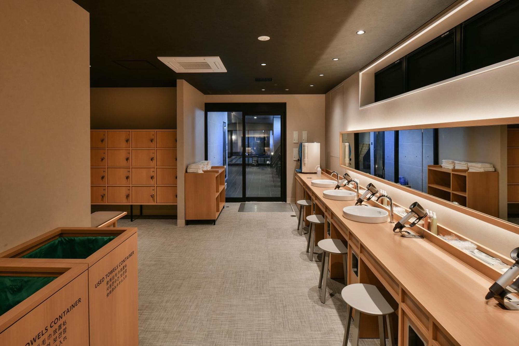 Ref Matsuyama City Station By Vessel Hotels Ngoại thất bức ảnh